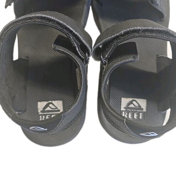 Reef Fanning Baja Men’s Size 9 Black Sandals Bottle Opener Airbag Hiking Strappy main image 10